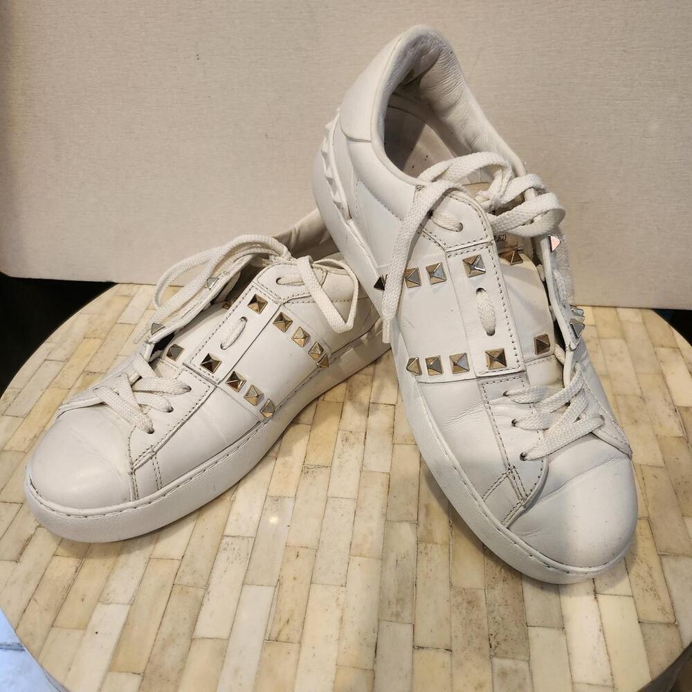 Valentino Garavani Rockstud Untitled Sneakers